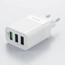 Мережевий зарядний пристрій BOROFONE BA40A, 18W, QC 3.0, 3×USB, білий