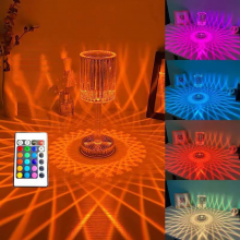Настільна лампа-нічник VHG K4 з пультом  RGB Нічник Rose Diamond Table Lamp