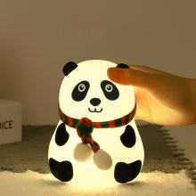 Сенсорний акумуляторний світильник VHG LC14 нічник Panda Light 7 кольорів. Сенсорний акумуляторний світильник VHG LC14 нічник Panda Light 7 кольорів.
